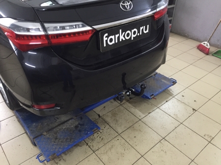 Фаркоп Лидер Плюс для Toyota Corolla (седан) 2013-2018 T117-A в 