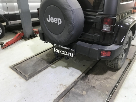 Фаркоп Auto-Hak для Jeep Wrangler 2006-2018 JP 09 в 