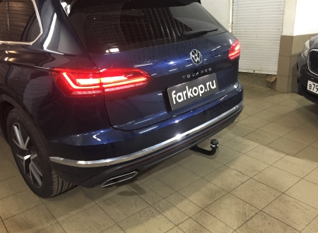 Фаркоп Aragon для Volkswagen Touareg 2018- E6710BV в 